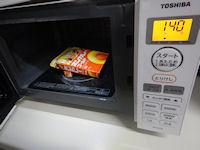 �{���J���[