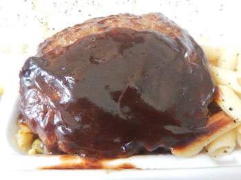 �t�@�~���[�}�[�g �ٓ�